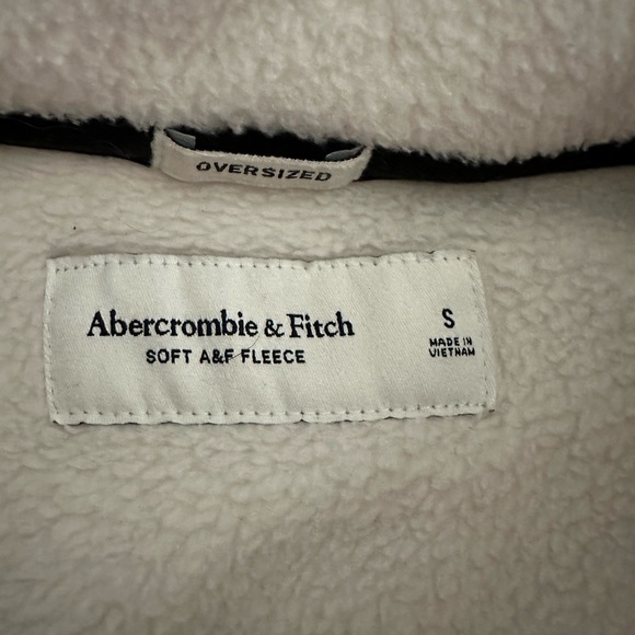 Abercrombie & Fitch oversized polar fleece half zip sweatshirt//Cream//Small - Picture 7 of 12